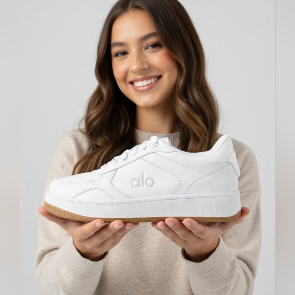 Alo Recovery Mode White 🤍 🤎 Brown  Women’s White Low-Top Sneaker Alo Brand New
